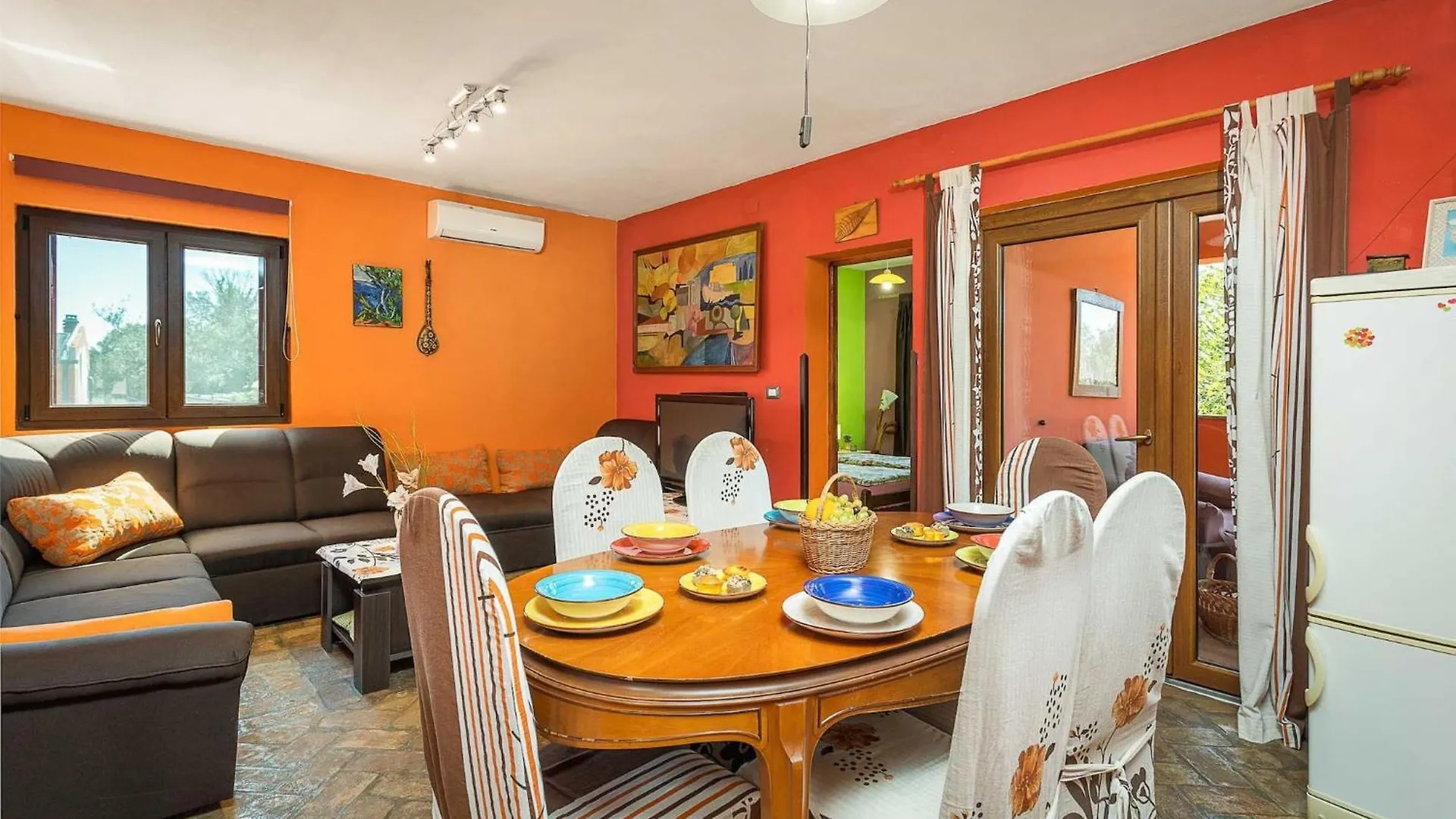 Holiday Home Pina Pola