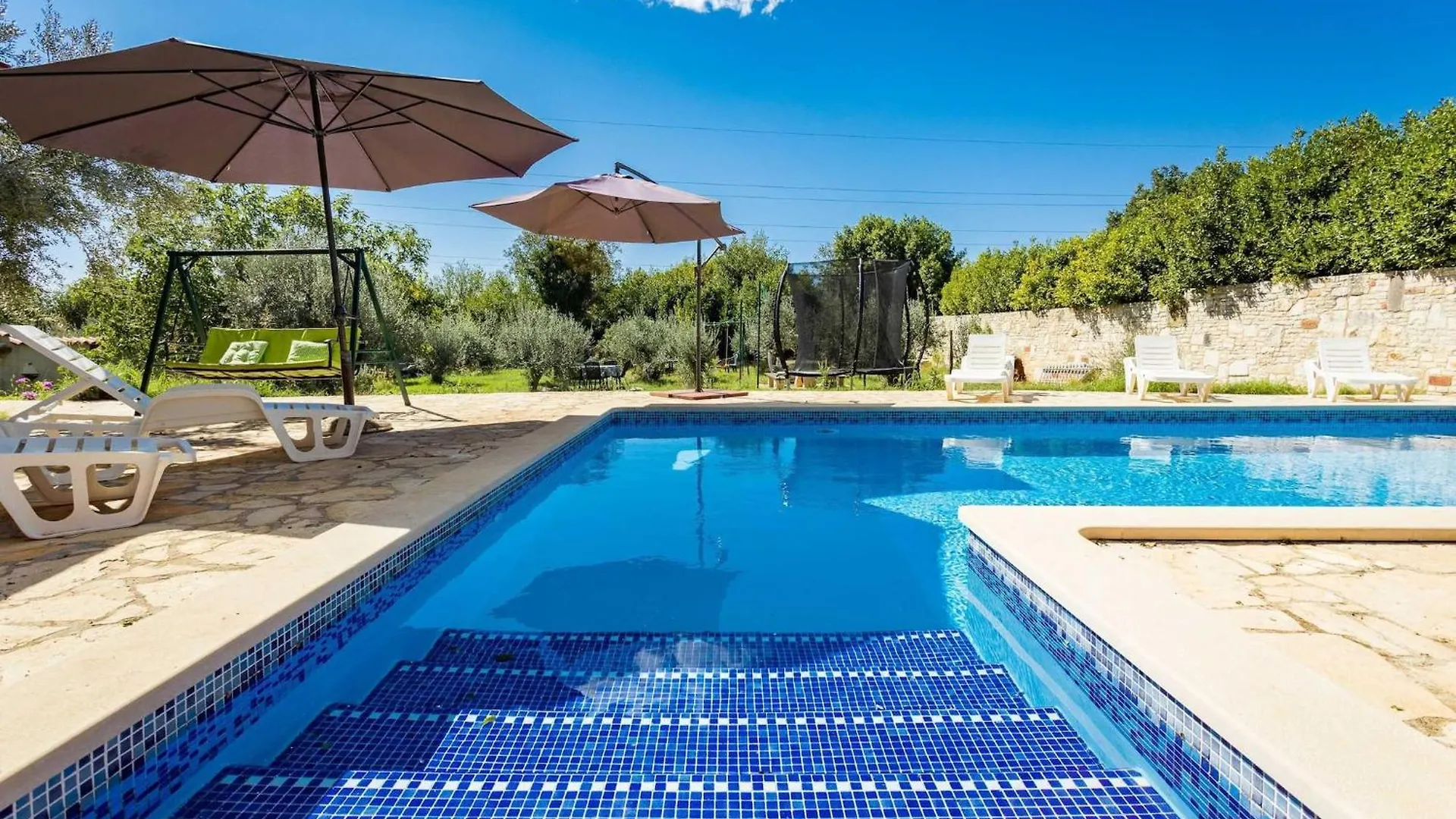 Holiday Home Pina Pula
